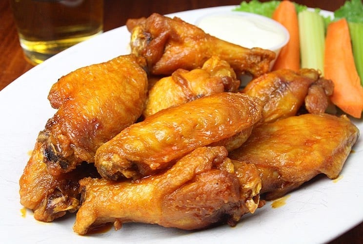 807099428341679170337685292345401384642509n | Shoppers Pub and Eatery chicken wings