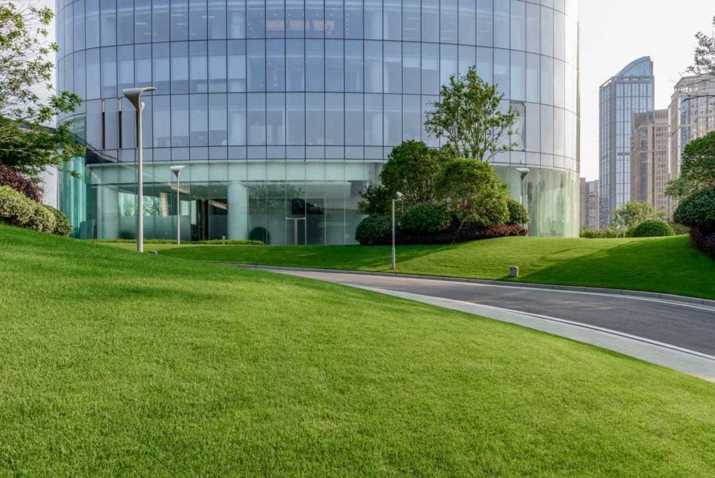 Commercial Lawn Fertilizer Service | Turf Pro Inc.